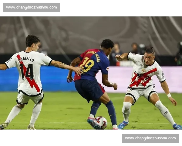 新赛季各大豪门激战正酣体育格局迎来全面洗牌聚焦球星转会与冠军争夺