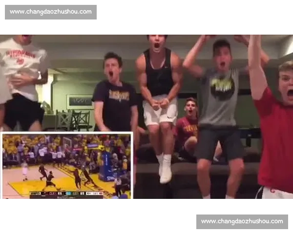 球迷沸腾瞬间引爆全场激情热血赛事点燃观众狂热支持